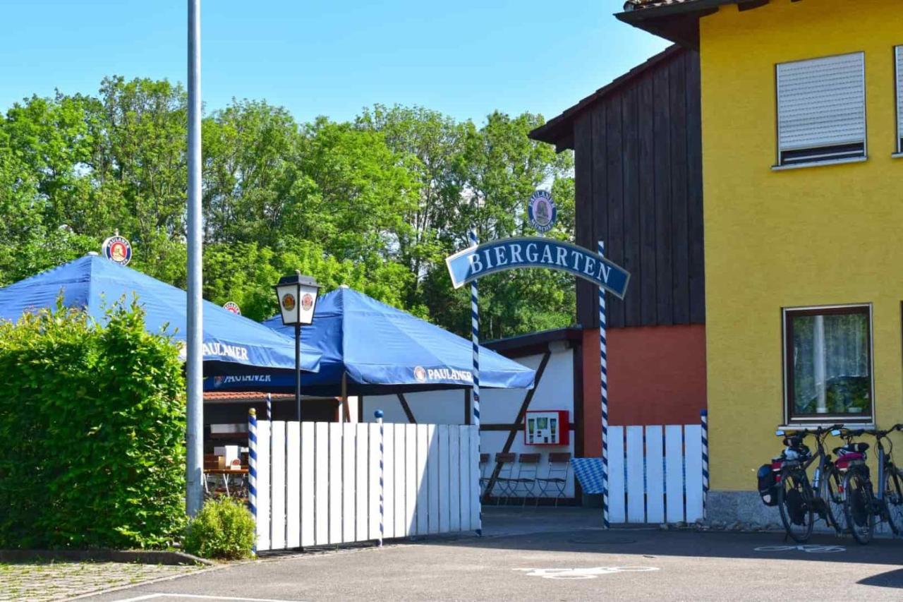Hotel Und Restaurant Nehrener Hof Exteriér fotografie