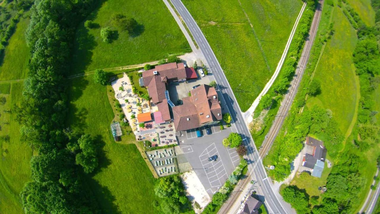 Hotel Und Restaurant Nehrener Hof Exteriér fotografie